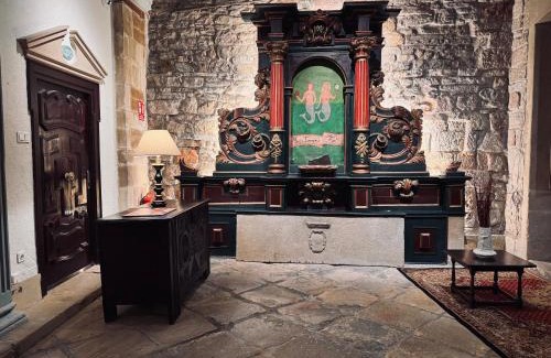 Hondarribia Historic Center Hotel | Palacio Pampinot