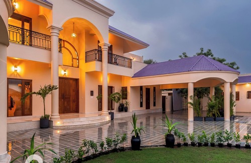 Bedla Villa | Palatial Pool Villa in Udaipur 5 Bedrooms of Bliss