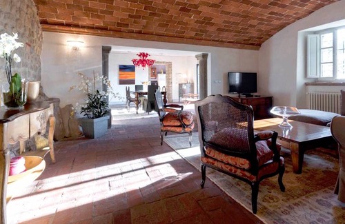 Montecatini Alto House | Palazzo Belvedere