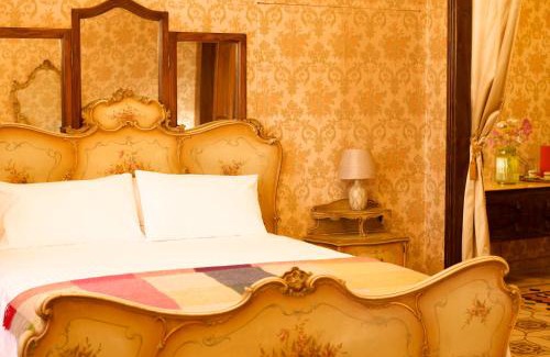 Alvito House | Palazzo Castrucci
