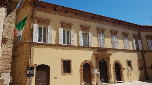 Cossignano House | Palazzo Fassitelli