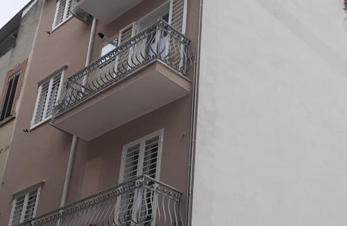 Margherita di Savoia Apartment | Palazzo Galante