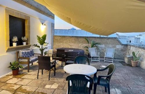 Racale Villa | Palazzo Lussuoso 5 camere 5 bagni