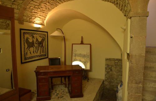 Bosa Historic Centre Hotel | Palazzo Pischedda