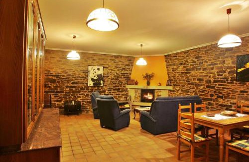 Lalin House | Palleira de Roque