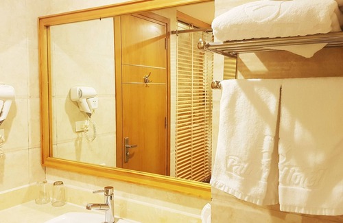 Khu bao ton Thien nhien Pu Luong Hotel | Palm Hotel Thanh Hoa