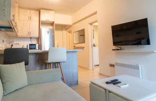 Vouliagmeni Apartment | Palm & Pearl Apartment