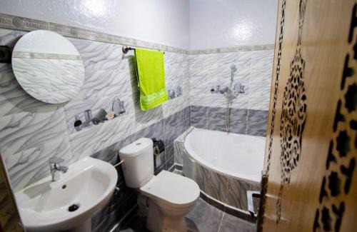 Lkheng Hotel | Palma Ziz