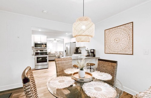 North Charleston House | Palmetto House of Charleston