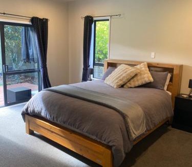 Whangarei House | Palms Escape