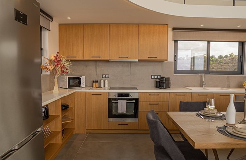 Kamilari Villa | Palmyra Villas Luxury