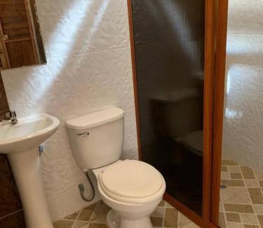 Las Piedras Hostel | PAMPA HERMOSA LAKE RESORT