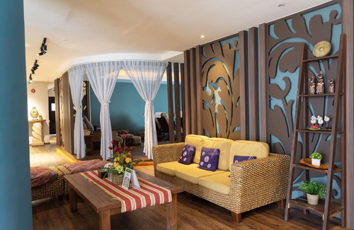 Penampang Hotel | Pan Borneo Hotel Kota Kinabalu