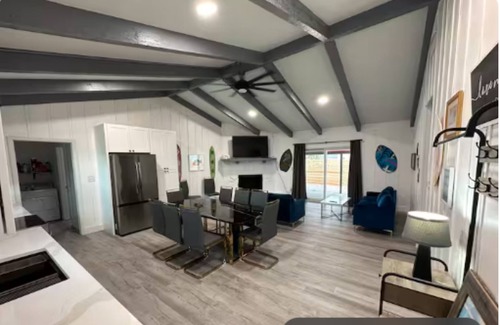 Gulf Lagoon Beach House | Panama 4BR Beach Home 5Minutes Walk To Beach and Lagoon