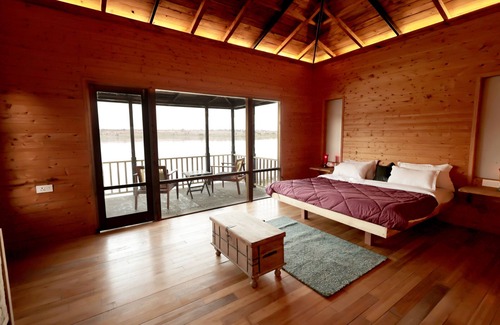 Nimbahera Cabin | Pangarh Lake Retreat