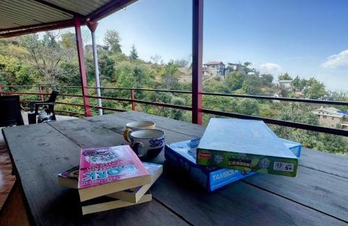 Kaul House | Panorama Villa homestay at Hartola, Mukteshwar by Kusumith Retreats