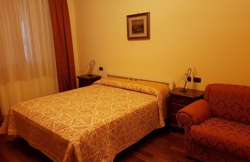 Tavullia Bed & Breakfast | Panoramic hillside accommodation