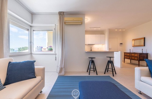 Su Forti Apartment | Panoramic Seaview Apartment 2