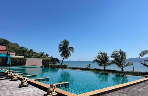 Bang Bao Bay Apartment | Panoramic sea view, 1 bed flat