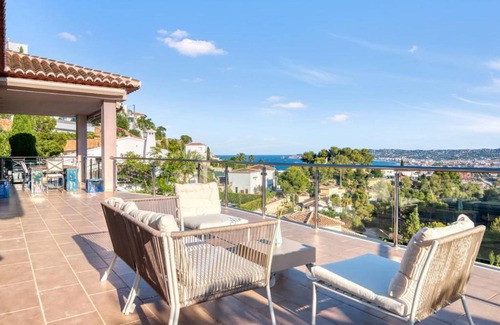 Aduanas House | Panoramic Sea View Luxury Villa