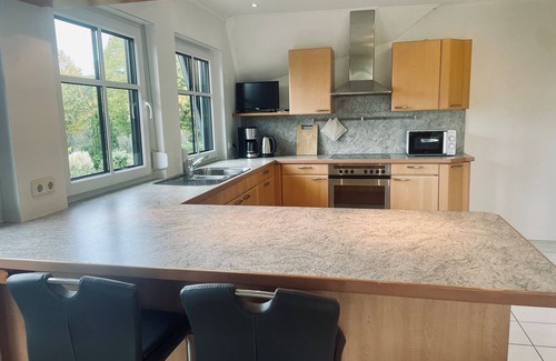 Bargstedt Apartment | Panoramic view of the countryside, close to Buxtehude - 180m from the train station