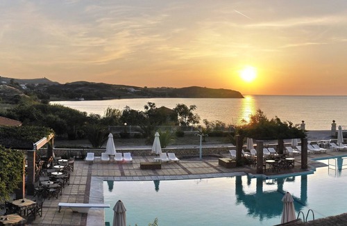 Mithimna Apartment | Panselinos Hotel