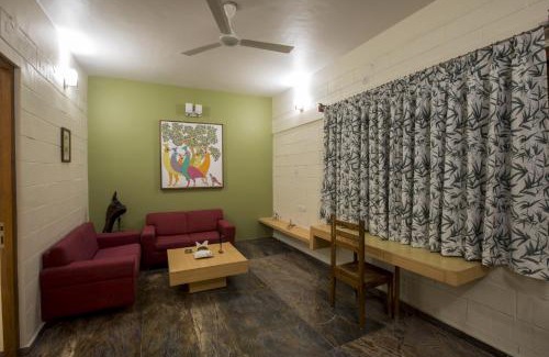 Tala Hotel | PantherOn Lodge, Bandhavgarh, India