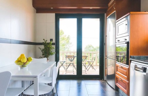 Vilarrube House | Pantin Beach View Villa Pool Aloha-te