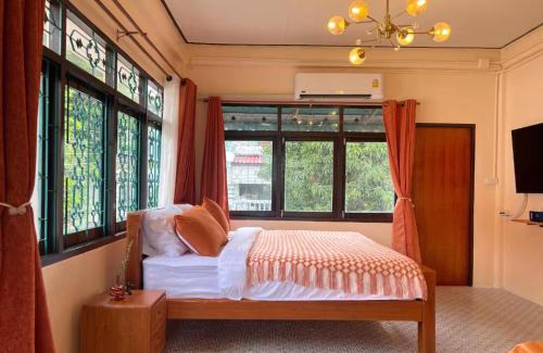 Bangkok Yai House | Papaya House Bangkok - Wat Arun