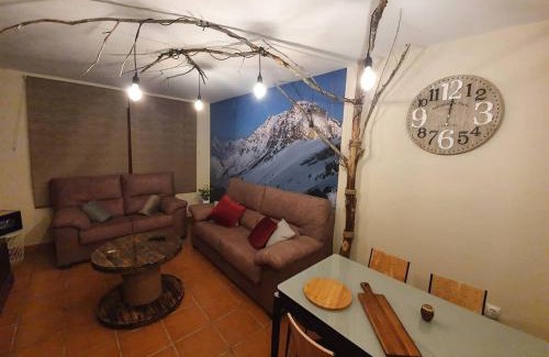 Cardano de Abajo Apartment | Paraíso Desconocido 4 La Leyenda del Curavacas