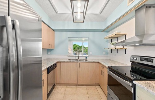 Palm Coast Condo | Paradise, Oceanfront Palm Coast! LBTR 37571