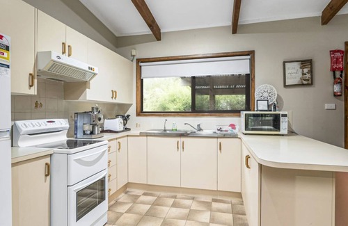 Long Beach House | Paradise Point in Long Beach