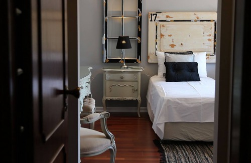 Cascais Bed & Breakfast | Paradise Suites