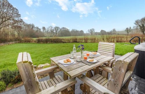 Llanfyllin House | Paradwys