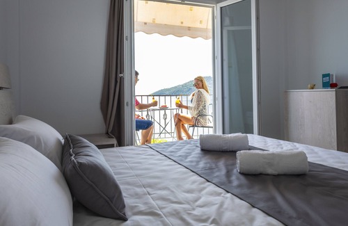 Tiros Hotel | Paraskevas Boutique Hotel