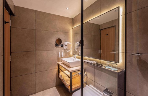 Narasapura Hotel | Park Inn & Suites By Radisson Bengaluru Yelahanka