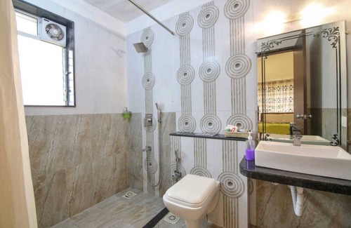 Tungarli Hotel | Parmar mount view