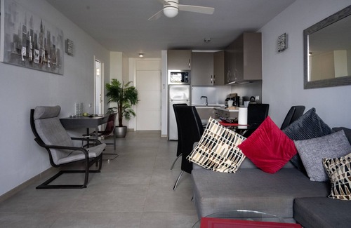 El Madronal Apartment | Parque Santiago 1 modern-2 bed 2 bath 1 toilet-terrace-ground floor town centre