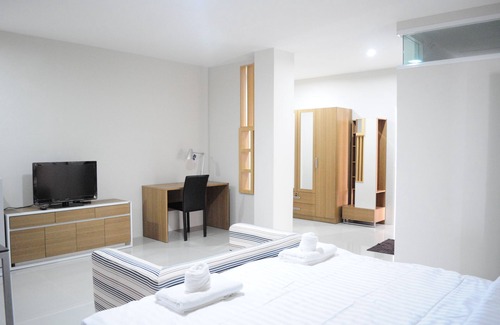 Nai Mueang Hotel | Paru Ville - Service Apartment