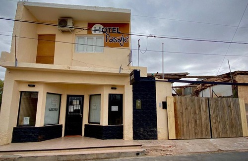 Aimogasta Hotel | Pasaje Hotel