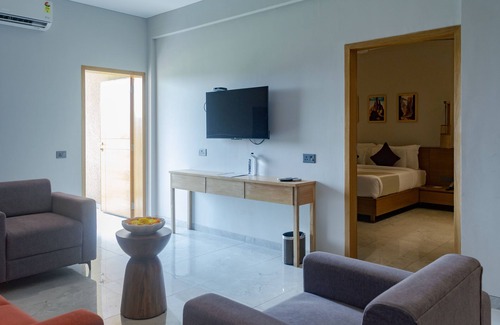 Gandhinagar Hotel | Pathikashram Nilaya