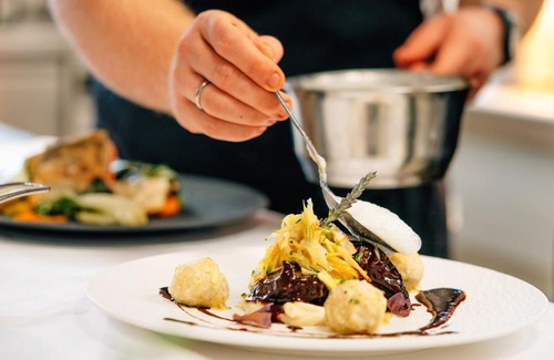 Frankenburg Hotel | Patrix Hotel, Restaurant, Bar