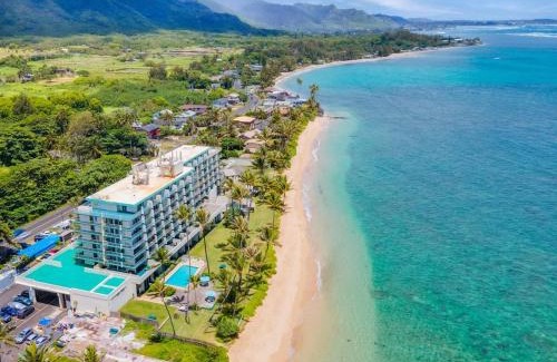 Hauula House | Pats at Punalu'u - Beachfront Locations