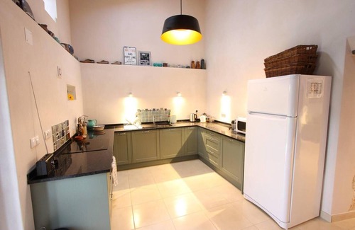 Alvorge House | Pausastay - QdM Artist Suites - Villa