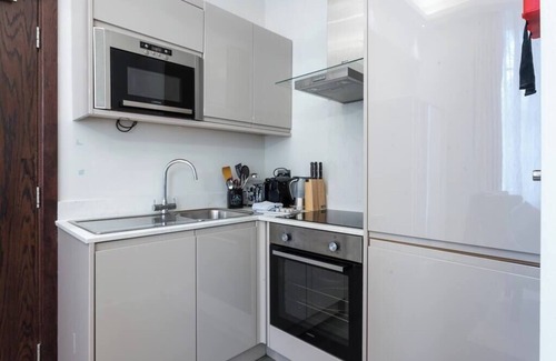 Notting Dale Apartment | PBC | Luxury Studio Apartment Kensington KC04