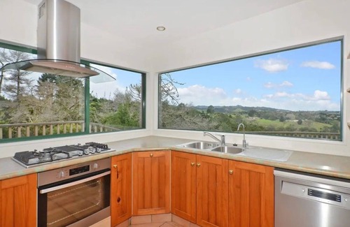 Whangarei House | Peace and quiet in a shared house close to town n