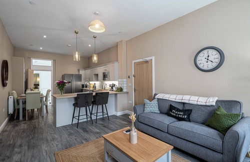Rhyd-y-clafdy Apartment | Peace Retreats