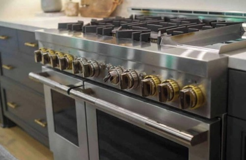 Estill Springs House | Peaceful 5-bedroom house right on the water in Estill Springs