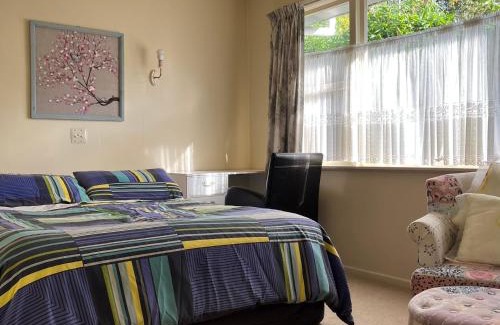 Green Bay House | Peaceful Green Bay Charmer