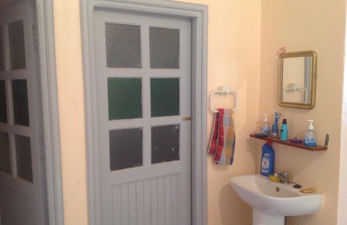 Laattaouia Apartment | Peaceful room